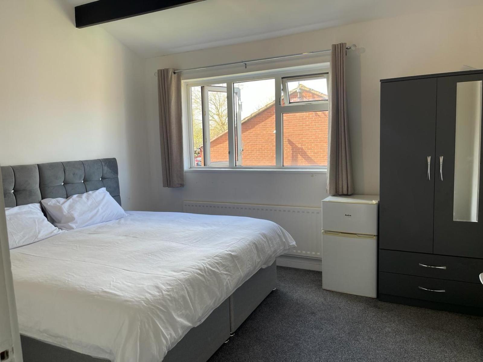 Homestays-Close To Coventry City And University I Free Parking I Wi-Fi Luaran gambar