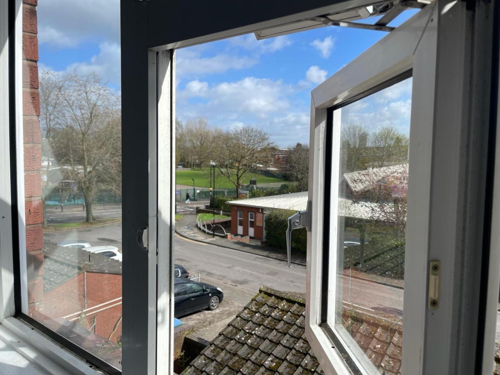 Homestays-Close To Coventry City And University I Free Parking I Wi-Fi Luaran gambar
